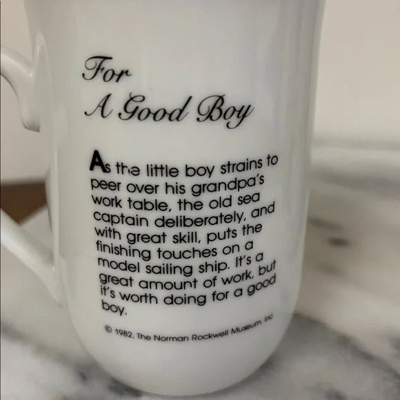 Norman Rockwell Illustrated Mugs with White and Multicolor Design - Picture 3 of 7